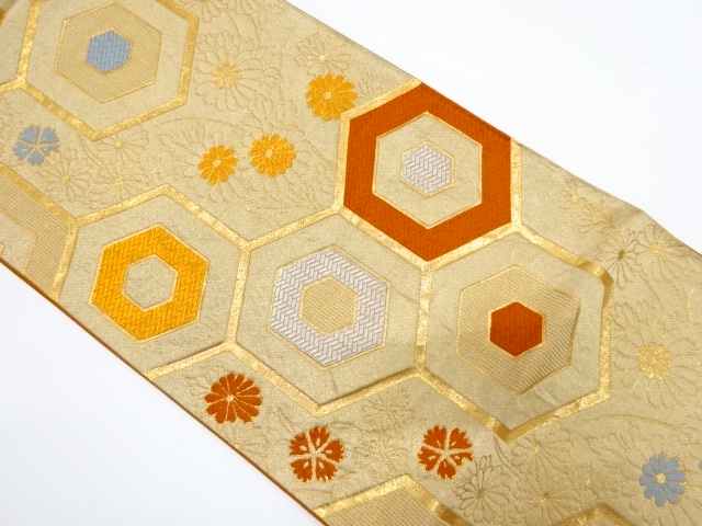 アンティーク　亀甲に草花模様織り出し袋帯(着用可)